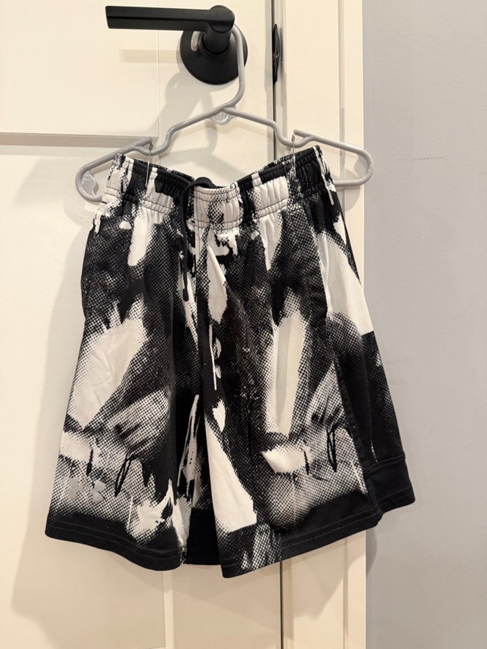 Under Armour Black & White Abstract Print Athletic Shorts